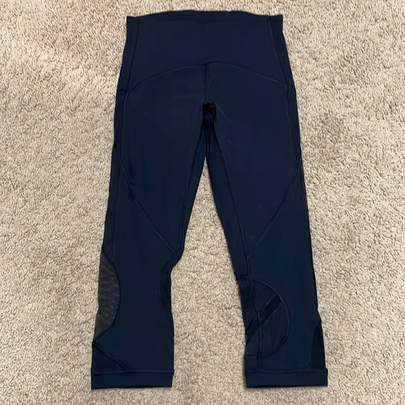 NWOT Lululemon Clear The Court Crop 21" - Picture 4 of 14